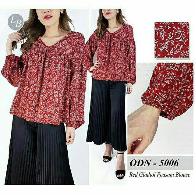 Old Navy Red Gladiol Peasant Blouse