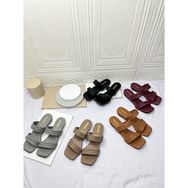 sendal flat shoes wanita terbaru kekinian pesta LOUISDEAR sendal 2 cm bahan kulit Dove S 106