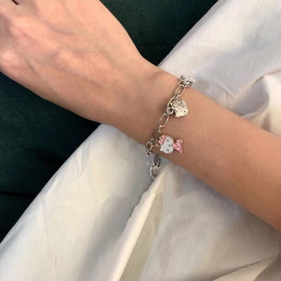 Trendi manis helloKitty lucu gelang temperamen teman wanita hadiah sisters Jepang dan Korea niche