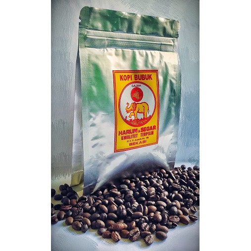 

Kopi tradisional Cap Gajah robusta Lampung Km Standard 250 gram