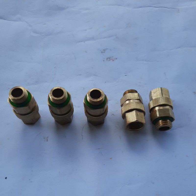 Nepel anti kusut kuningan untuk selang sprayer Angin/Air Compresor