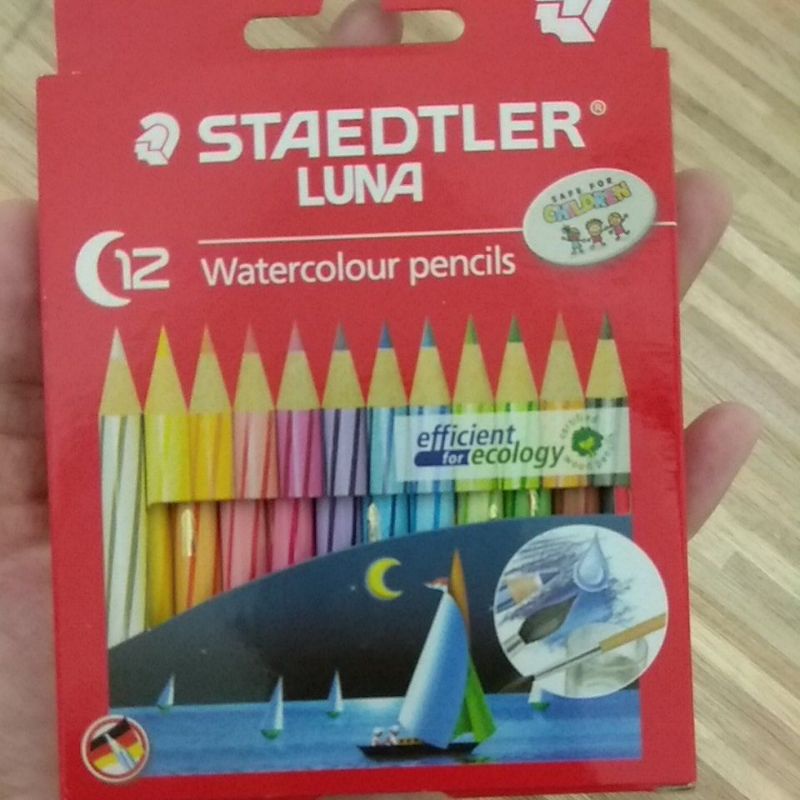 

pensil warna STAEDLTLER