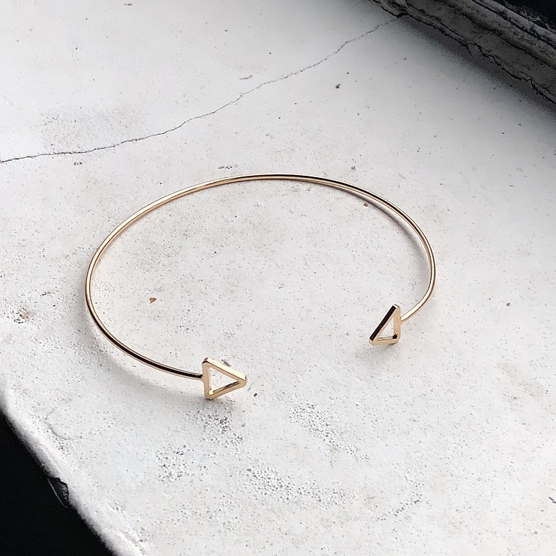 Bracelet female Korean style simple student small fresh retro fashion female jewelry