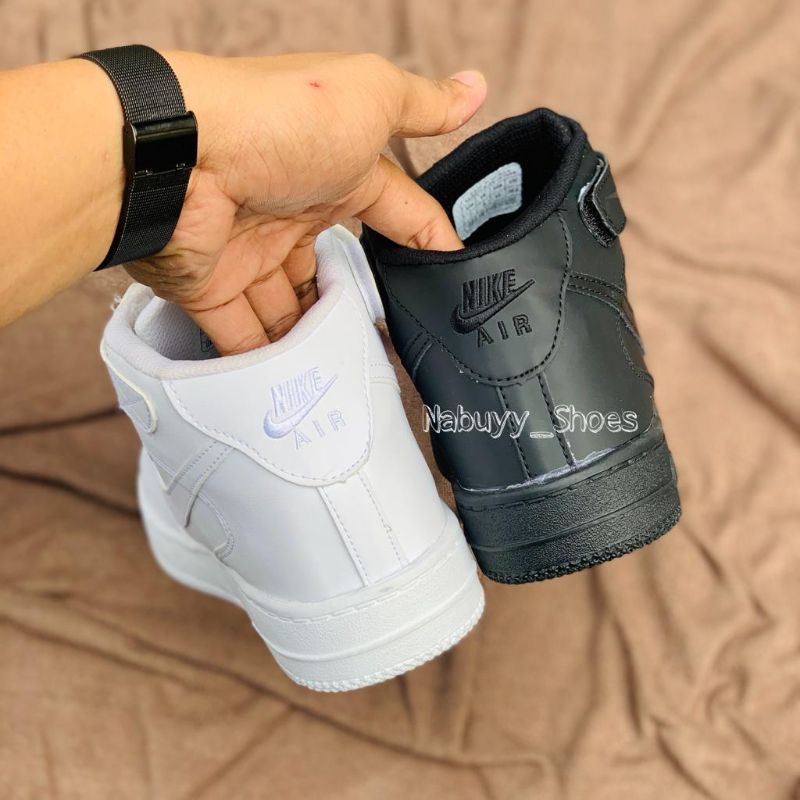 SEPATU SNEAKERS WANITA DAN PRIA SEPATU PUTIH FULL WHITE A1R FORC3 MID LOW TRIPEL WHITE FULL BLACK HITAM POLOS SEPATU WANITA DAN PRIA LV8 SEPATU TINGGI DAN PENDEK HIGT SEPATU ANAK PEREMPUAN SEPATU ANAK LAKI LAKI SEPATU CASUAL