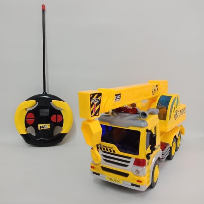 rc truck with crane