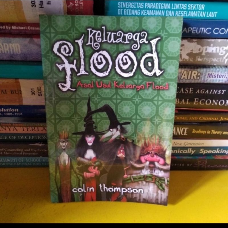 KELUARGA FLOOD- COLIN THOMPSON