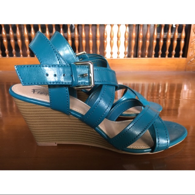 Fioni by Payless Wedges