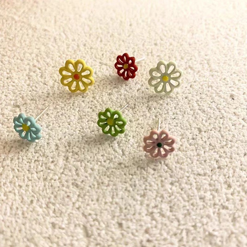 6pcs Anting Tusuk Motif Bunga Kecil Lucu Simple Untuk Wanita