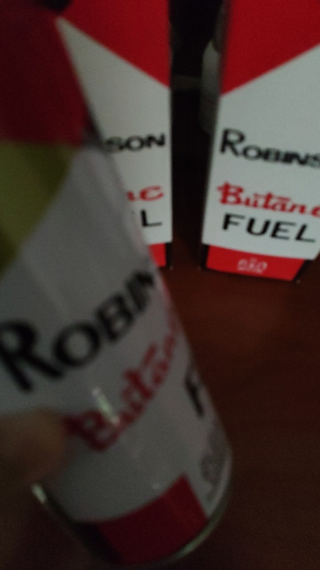 Isi  Ulang Korek  Api Robinson Isi 220 G