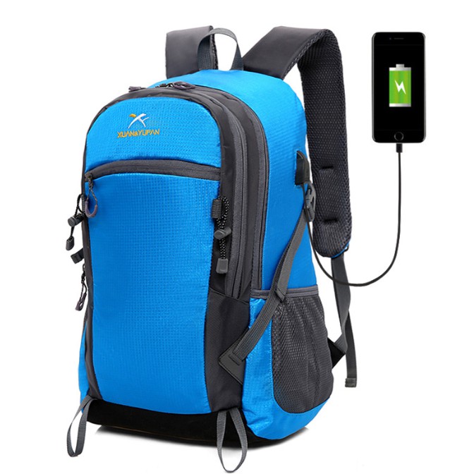 TW02-02 Tas Gunung Ransel Dengan USB Port