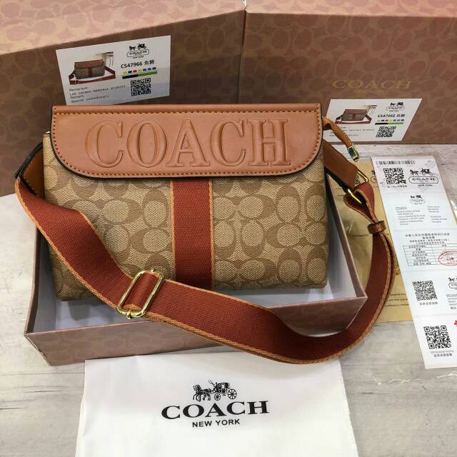 

Coach 7966 Free Box Semi Premium ada No seri dan fakebill Uk P25 x L6 x T16 cm
