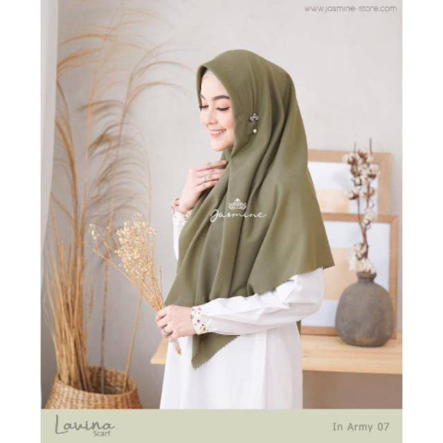 Lavina Scarf by Jasmine