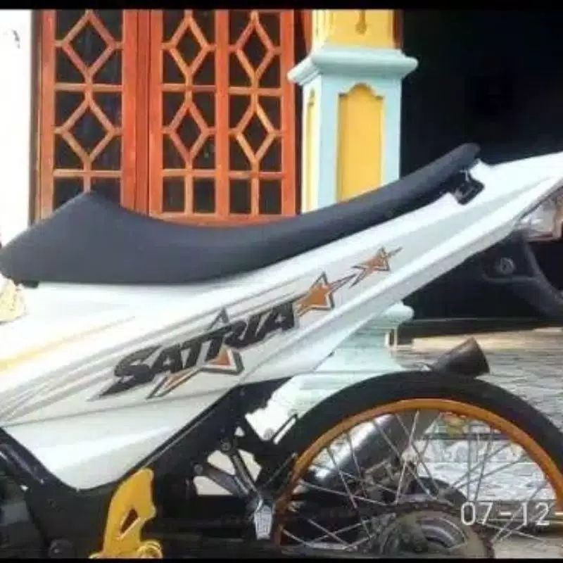 Jok slim satria fu roadrace-jok roadrace satria fu kulit amplas