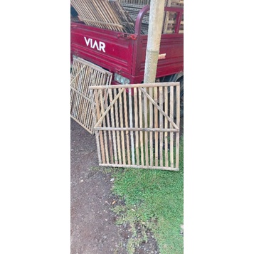 anyaman bambu kandang ayam pagar tanaman hias