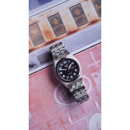 SEIKO 5 MILITARY SPORT