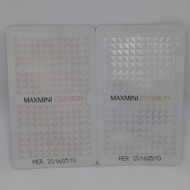 (Sample) VOV Maxmini Cushion Set