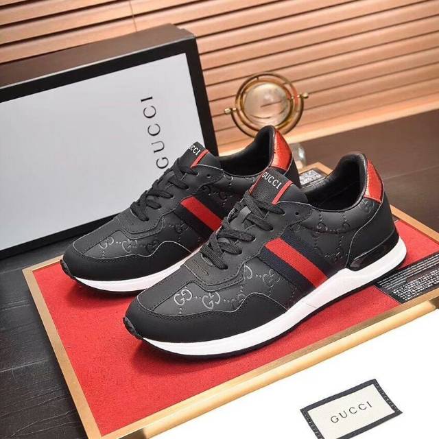 Sepatu pria / sneakers pria / mirror quality