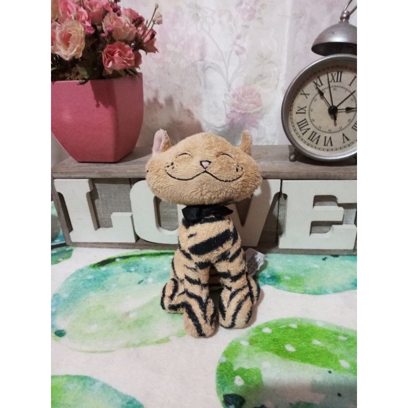 Boneka kucing lucu Russ