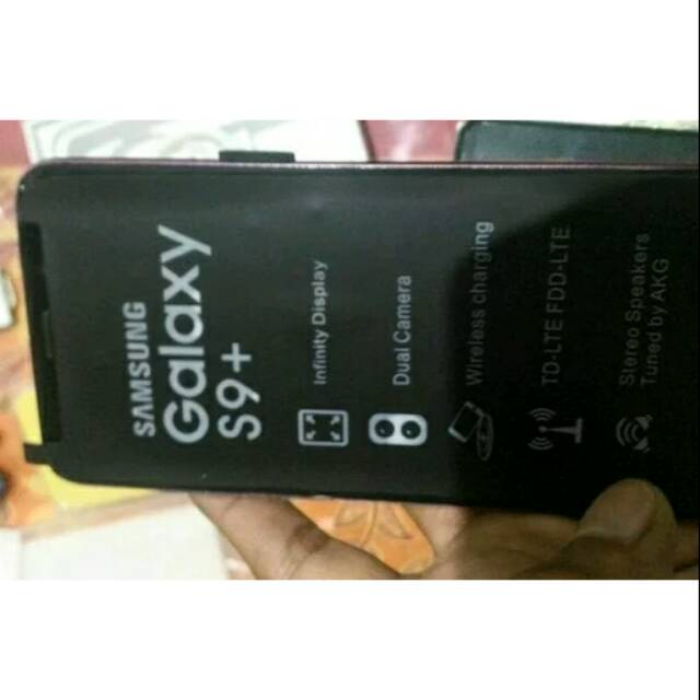 Samsung s9 plus 4g ram 2gb