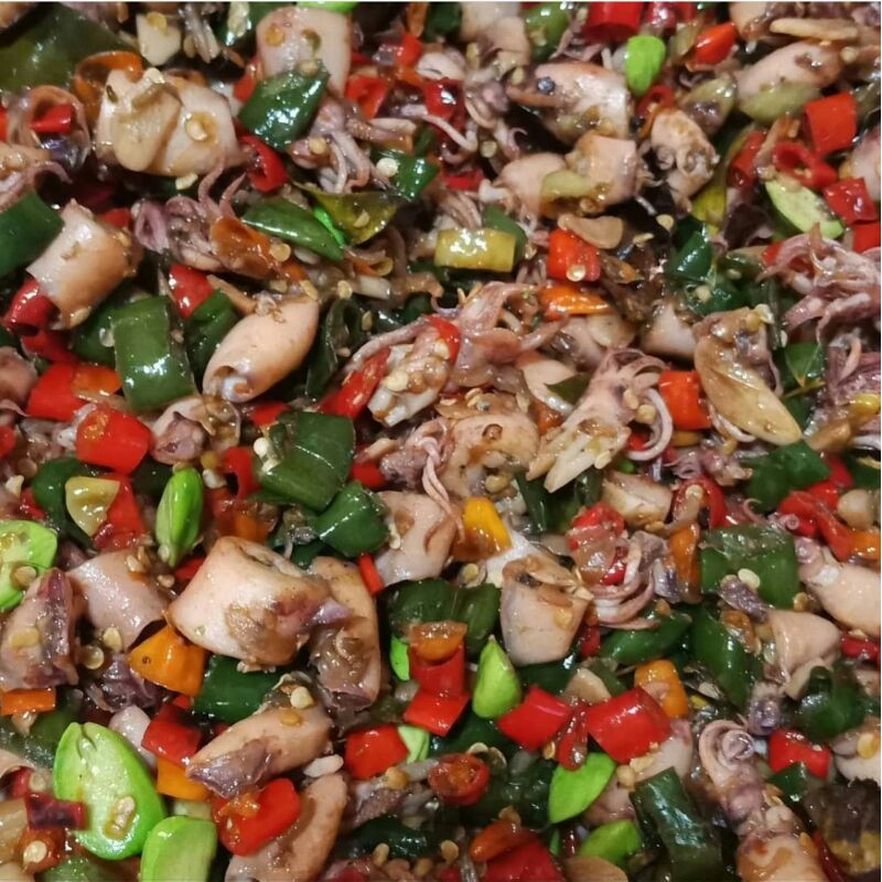 

Cumi pete sambal cumi asin makanan pedas siap saji