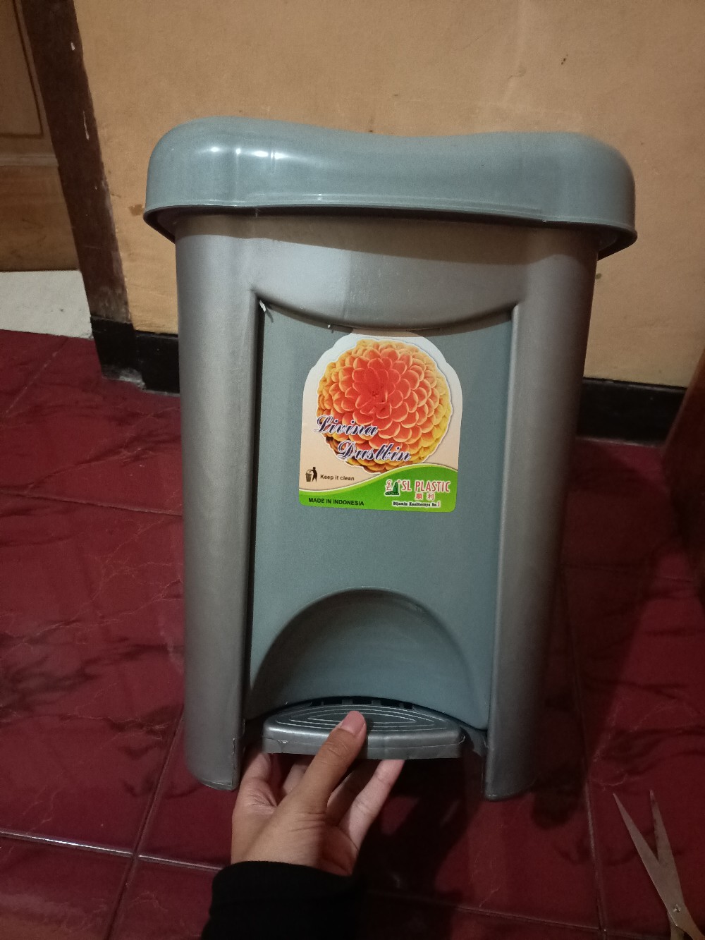 Tong Sampah Injak 10 Liter