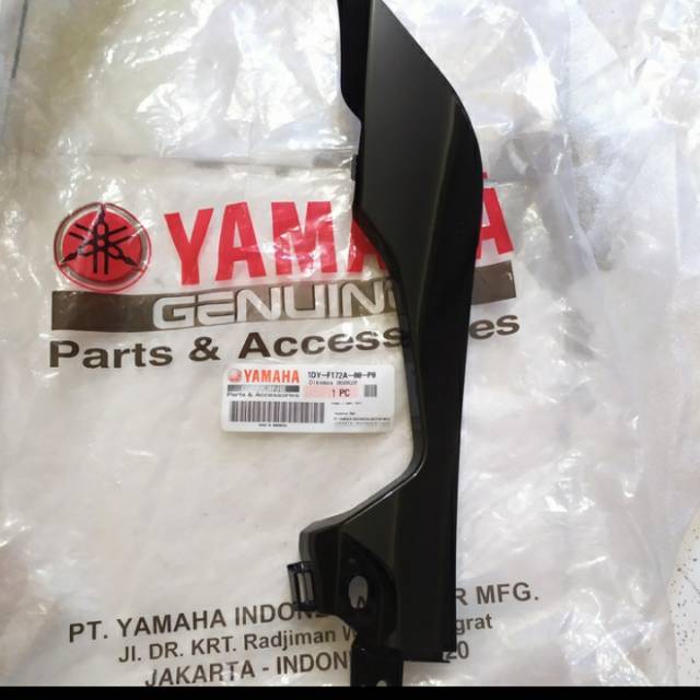 PANEL 1 SAMBUNGAN BODY SAMPING Kiri JUPITER Z1 hitam ORIGINAL