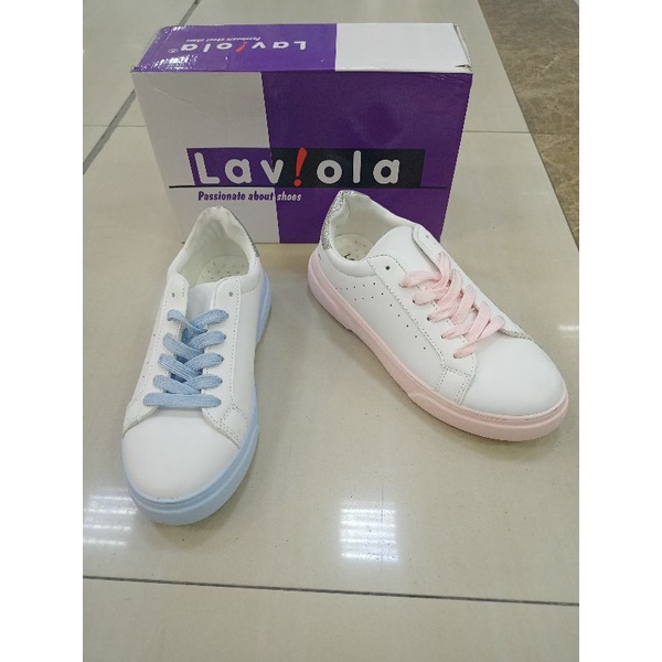 Sepatu sneakers laviola