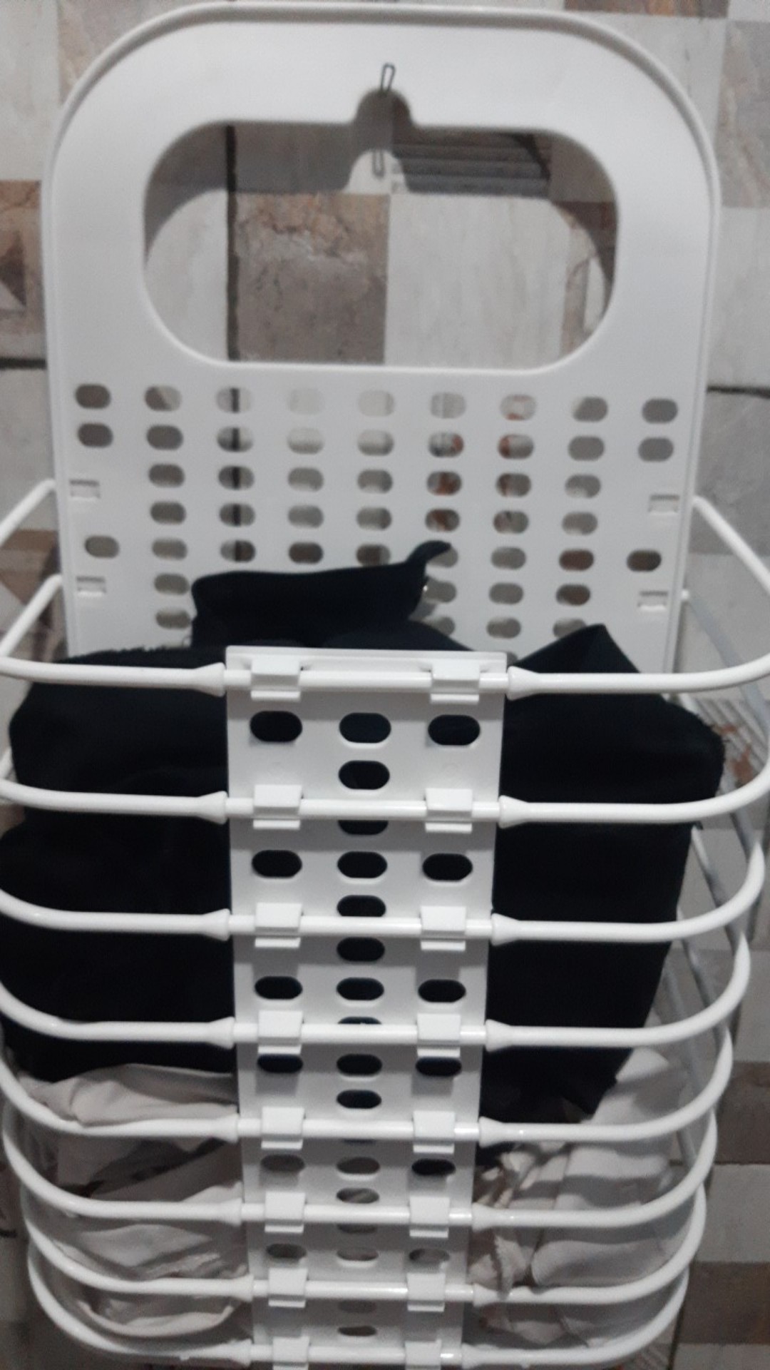 Tempat Baju Kotor Keranjang Gantung Penyimpanan Baju Pakaian Kotor Lipat Laundry Organizer