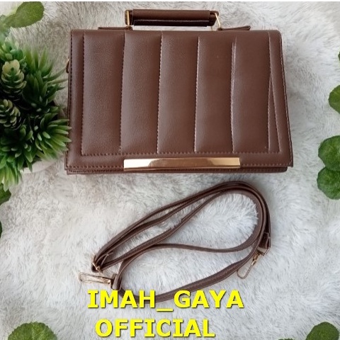 TAS WANITA MODEL SELEMPANG BAHAN SINTETIS HALUS POLOS LIST GOLD / TAS TALI PANJANG TAS BAHU WANITA PRODUK IMAH_GAYA OFFICIAL / TAS KERJA WANITA / TAS OOTD / TAS WANITA MURAH / TAS MEWAH HARGA MURAH / BISA COD ( BAYAR DI TEMPAT )