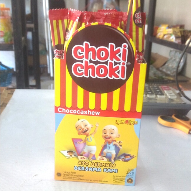 

Chokichoki Choki-choki Coklat Box isi 20 stik