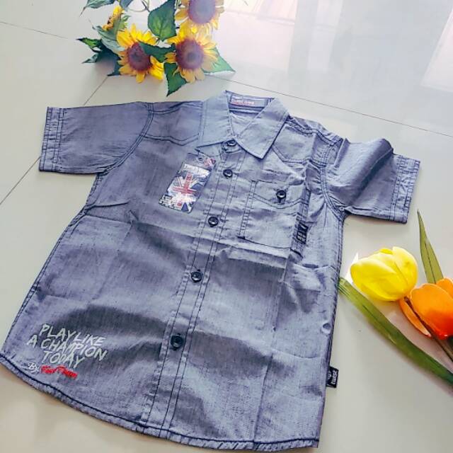 Kemeja anak laki merk Twist kids
