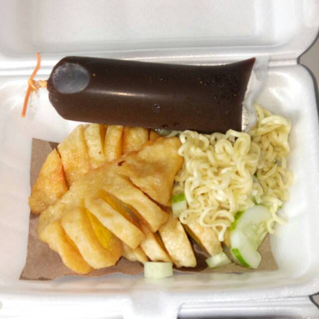 

Empek empek ikan tengiri