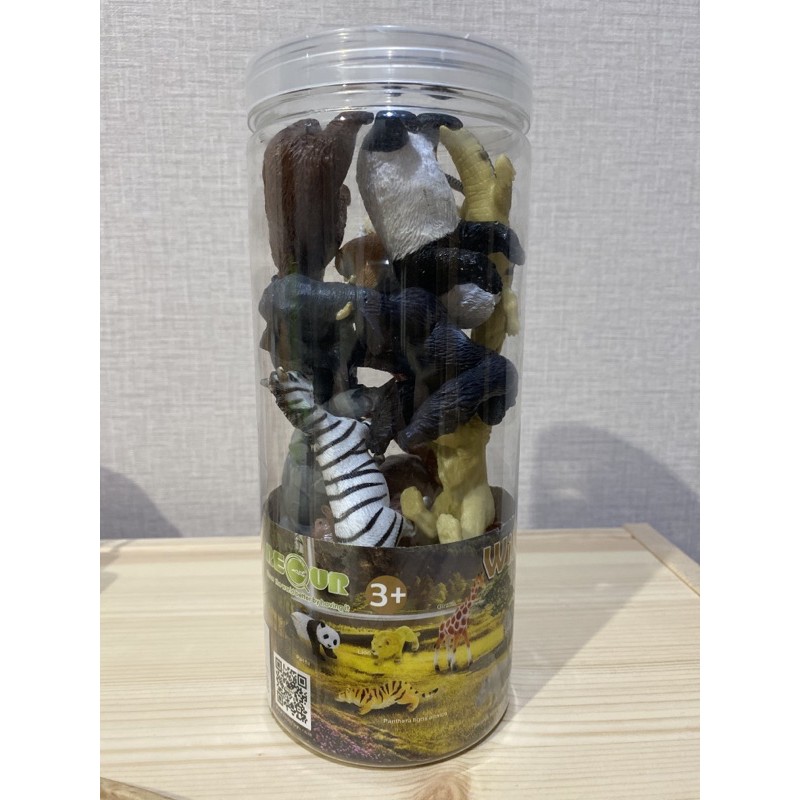 Preloved Recur Wild Animal Figurine Set (12Pcs)