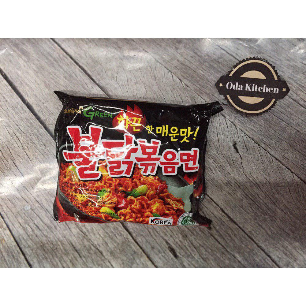 SAMYANG MIE INSTANT GORENG PEDAS AYAM PACK 140gr