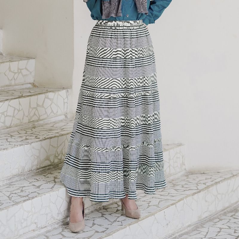 Eleanorre Alexa Skirt Pleats Rok Bawahan Wanita