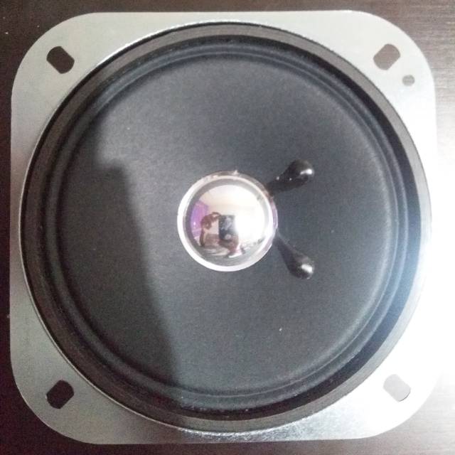 Speaker 4 Inch Merk ACR 8 Ohm 20 W