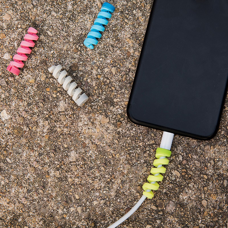 (Acak Warna) Pelindung Kabel Data / Charger Usb / Earphone Model Spiral Untuk Iphone / Android