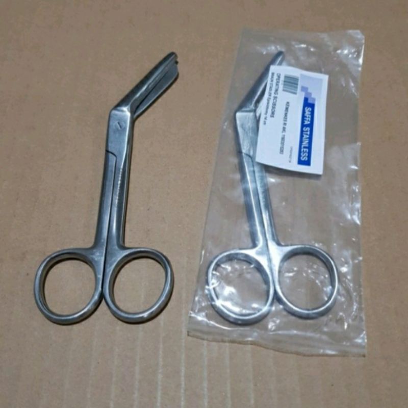 

Unik Gunting Evisotomy 14cm / Episiotomi 14cm / Episiotomy Gunting / Gunying Evis/ Gunting Epis / Gunting Efis