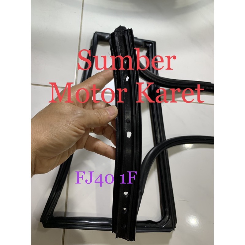 Karet Kaca Angin Segitiga Toyota Hardtop FJ40 1F Set R/L