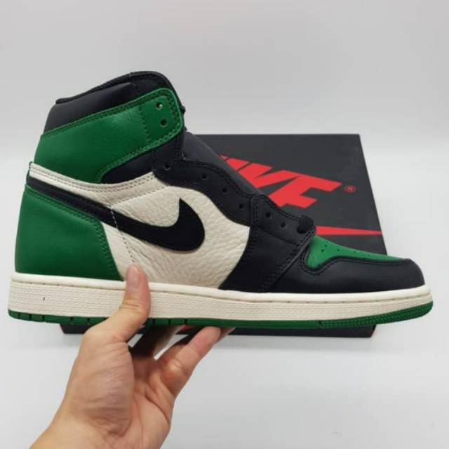 NIKE AIR JORDAN 1 PINE GREEN