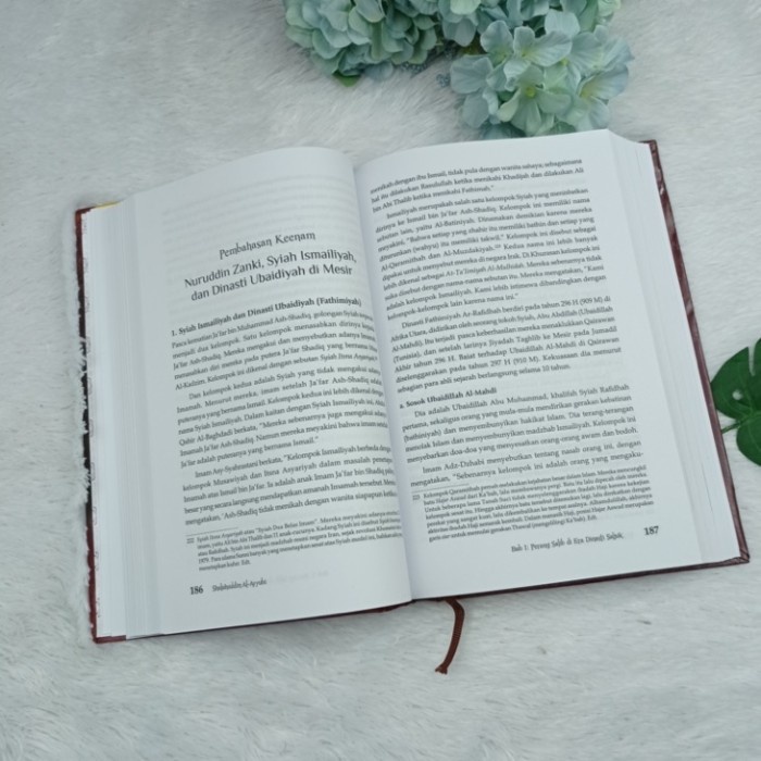 

FLASH SALE!!! BUKU SHALAHUDDIN AL AYYUBI, PAHLAWAN ISLAM PEMBEBASAN BAITUL MAQDIS TERLARIS