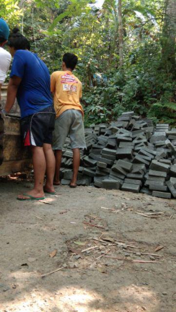 Gantungan Barang Playboy