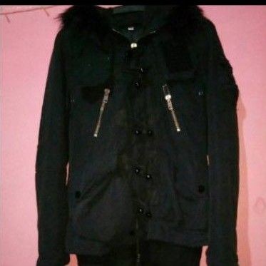 JAKET HITAM BULU KIMTAN