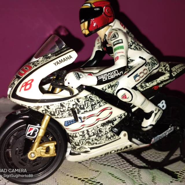 Miniatur motor diecast motogp Jorge Lorenzo 99 skala 1: qw