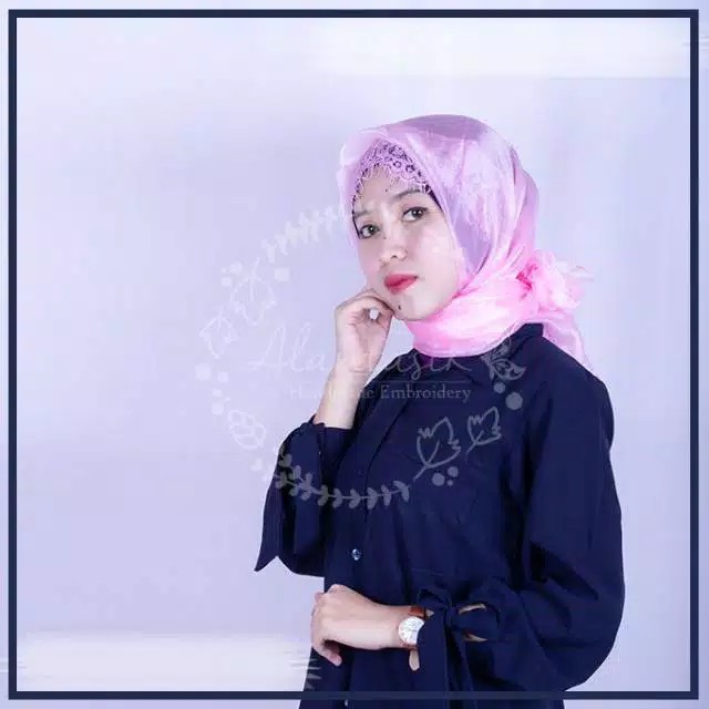 Alantasik - Inner Lace Prada / Bandana brukat pesta/ dalaman jilbab  RENDA  iner kerudung GR.5