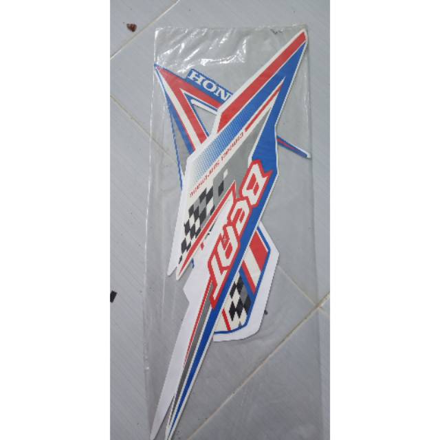 Striping sticker lis motor beat fi 2018