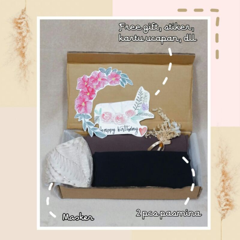 

Hampers kado / Hampers wedding / Hampers wisuda / Hampers ulangtahun / Hampers hijrah /Hampers hijab