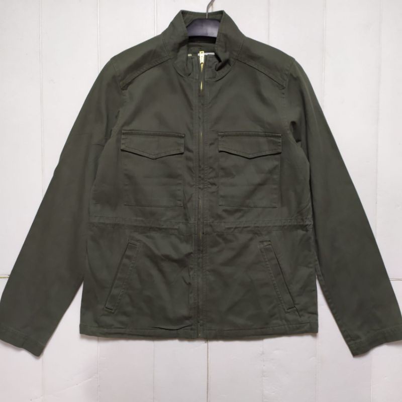 JAKET GAP UTILITY FIELD JACKET ARMY FASHION SIZE XS FIT TO S
