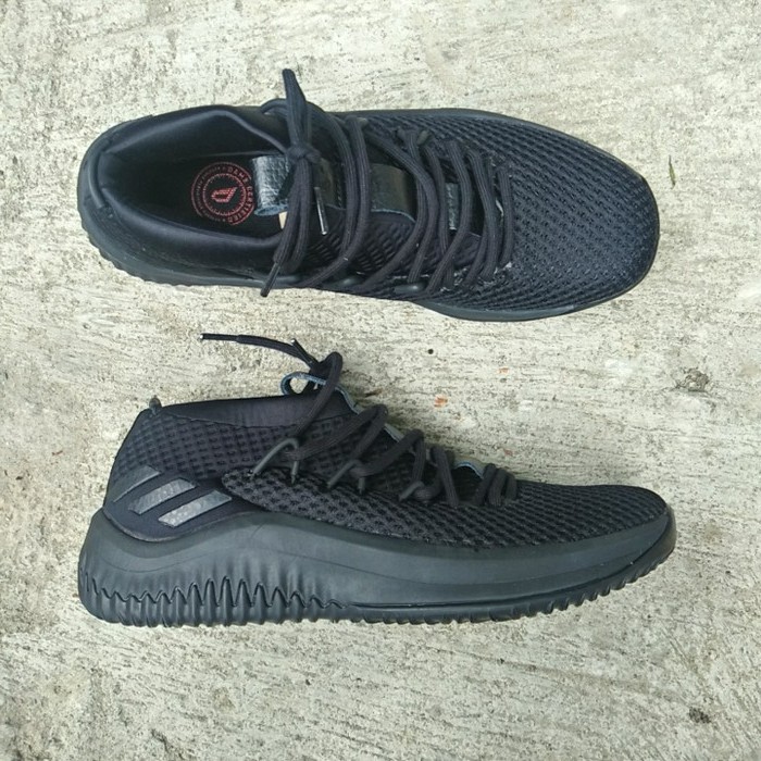 dame 4 triple black