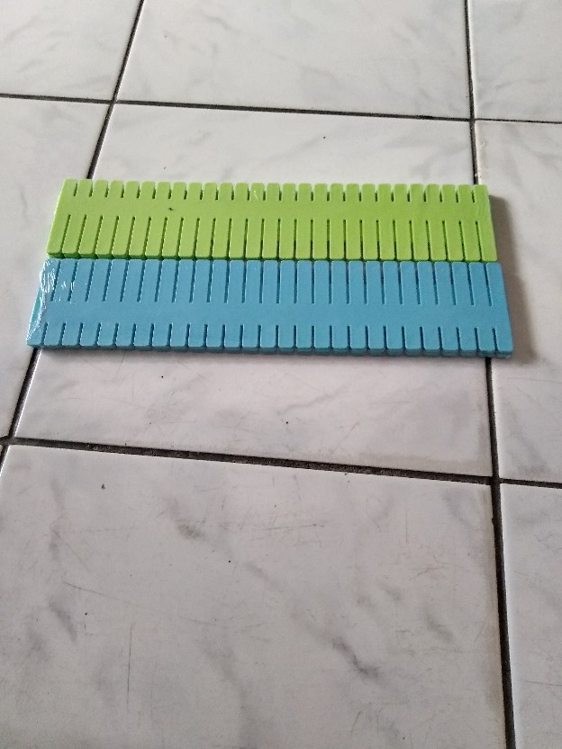 Os Sekat Laci Organizer / Penyekat Pemisah Partisi Pembatas Kotak Laci Lemari Set Isi4pc